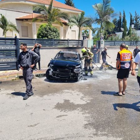 انفجار مركبة في مدينة الطيرة 